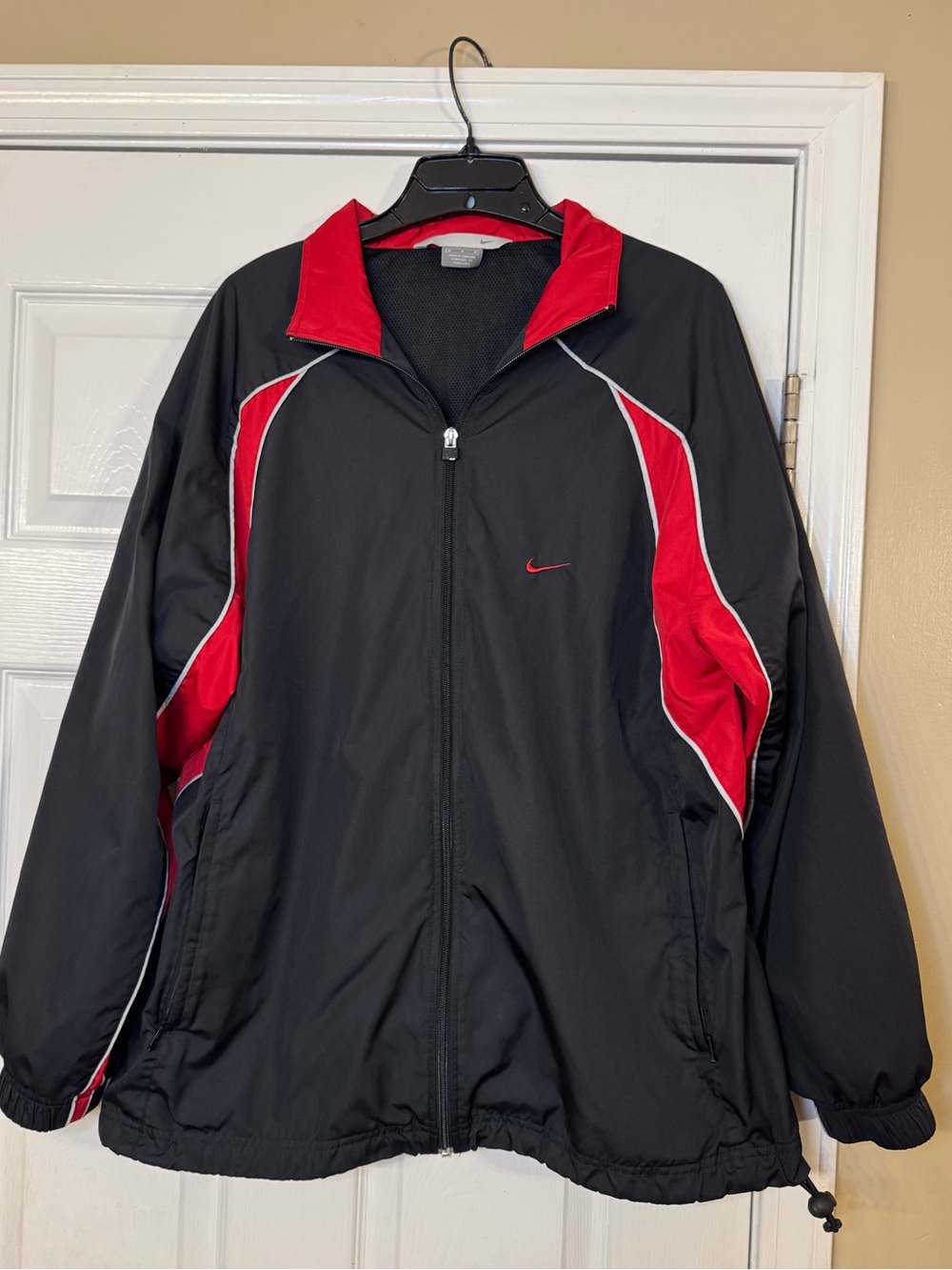 Vintage Nike Jacket Windbreaker Mens Medium Bred Black Red Full Zip Swoosh *Read